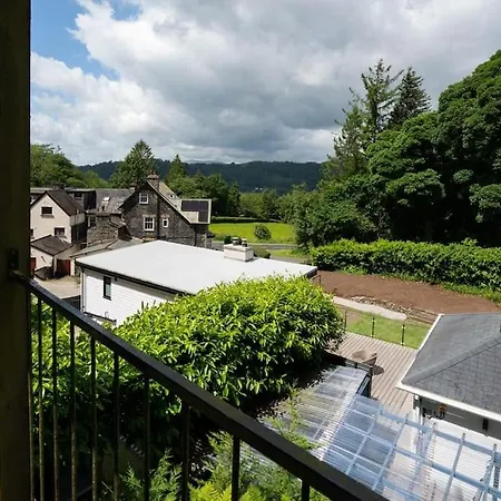 The High Longtail * Bowness-on-Windermere